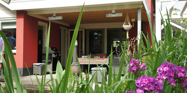 doorkijk naar het huis